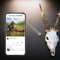 Plaque QR HUNTAG pour troph&eacute;e de chasse - Acc&egrave;s photos et d&eacute;tails du pr&eacute;l&egrave;vement