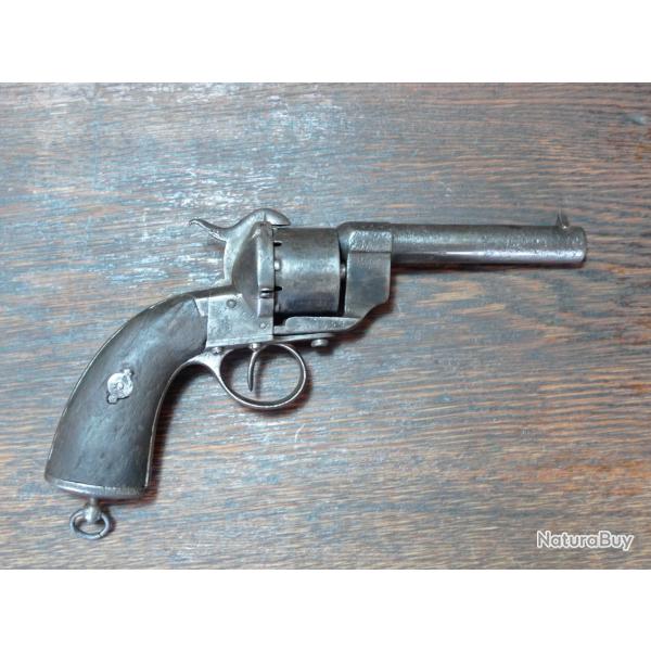 Revolver � broche Eug�ne Lefaucheux - mod�le 1861 de carabinier Italien - calibre 12 mm - ME