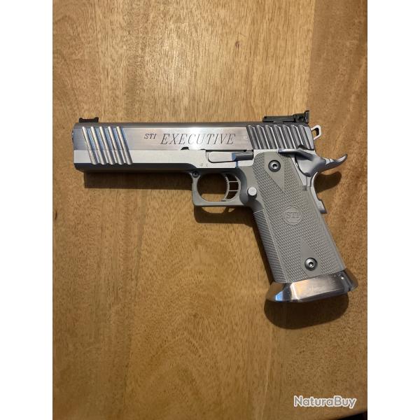 Pistolet  STI EX�CUTIVE 2011 en 40SW