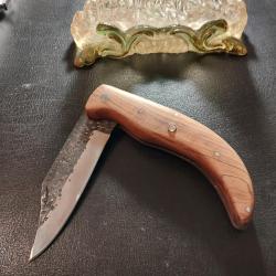 Couteau fort de chasse