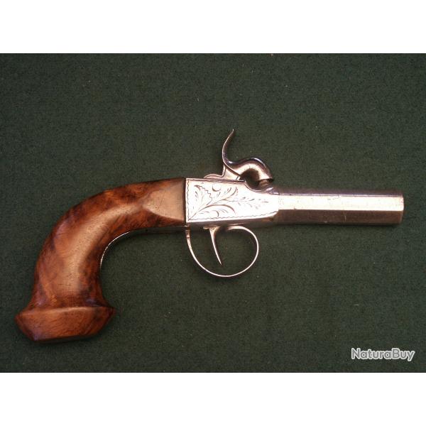 Pistolet � coffre � percussion en superbe �tat (A619)