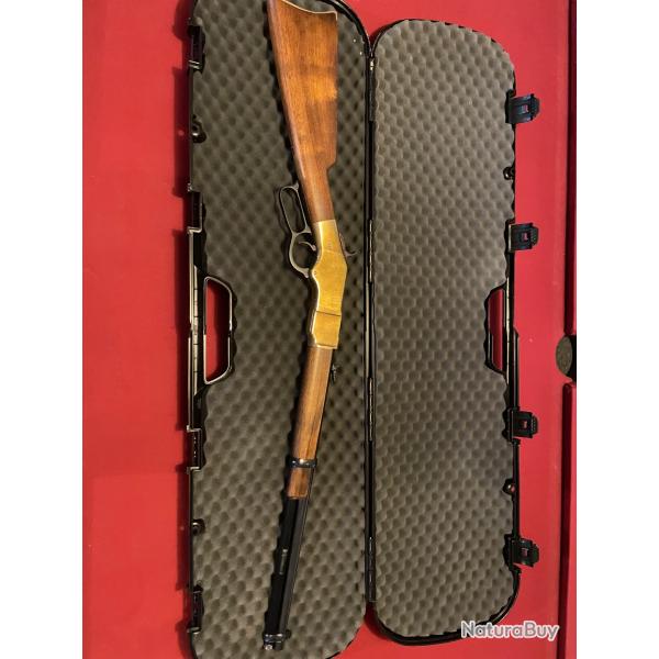 Uberti 1866 Yellowboy 22lr