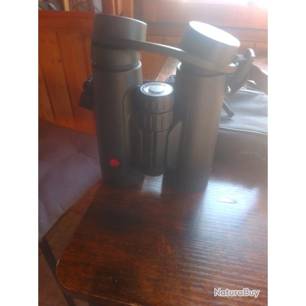 Jumelles leica
