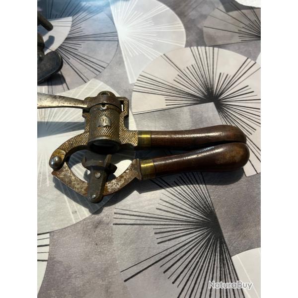 Sertiseur calibre 16