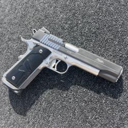 Sig Sauer 1911 stx custom shop 45 auto
