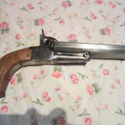 Pistolet de v&eacute;nerie &agrave; broche et deux canons.