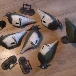 Lot de 6 formes, appelants ou blettes de vanneaux hupp&eacute;s sur pied + 1 canard