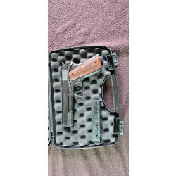 Chiappa 1911-22. Pistolet Cal. 22LR