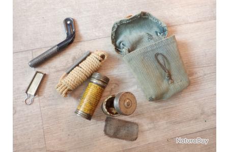 La trousse de toilette du soldat français 1914-1945 - Calendrier des utions historiques XXème siècle