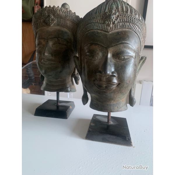 Statues achet�es au Cambodge