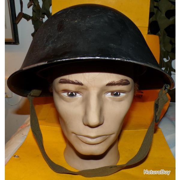 CASQUE MILITAIRE MARK IV DE L'ARMEE ANGLAISE , PERIODE 1953 TAILLE 7 1/4 SOIT TAILLE 58 EN FRANCE  ,
