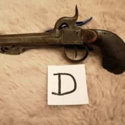 PISTOLET A SILEX TRANSFORME A PERCUSSION  AVEC BAIONNETTE LANCANTE