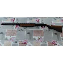 Fusil semi-automatique benelli montefeltro calibre 12