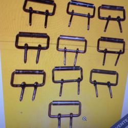 LOT DE 10 BOUCLES AVEC 2 ARDILLONS POUR REPARATION DE CEINTURON EN CUIR  , BON ETAT VOIR PHOTOS . PO