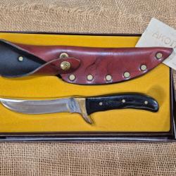 Couteau de collection Buck am&eacute;ricain &eacute;dition limit&eacute;e AKONUA