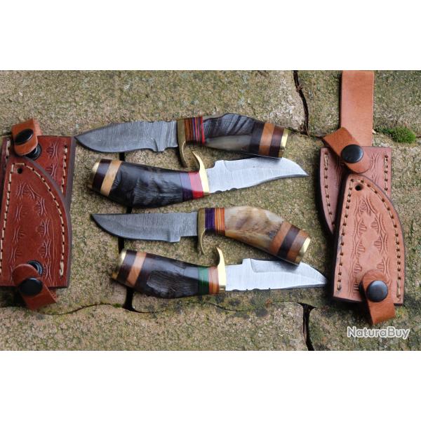 LOT DE 4 Couteau Skinner Damas Lame 256 Couches Manche Corne de B�lier Fabric Artisanale Etui Cuir