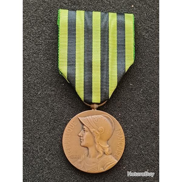 M�daille comm�morative de la Guerre de 1870 - 1871 aux d�fenseurs de la Patrie