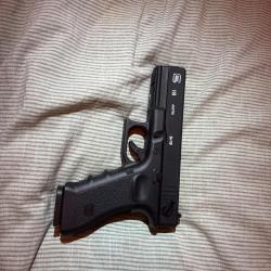 R&eacute;plique Glock 18