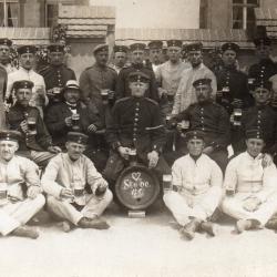 CPA - photo D'un groupe de soldats -N&deg; 7316