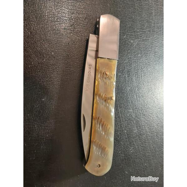 Couteau 108 Girodias corne