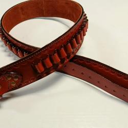 VALENTIN GANCH CEINTURE WESTERN EN CUIR AVEC CARTOUCHI&Egrave;RE - 30 CARTOUCHES CAL. .44 / .45