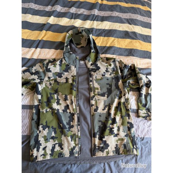 KUIU ALPINE HOODED JACKET