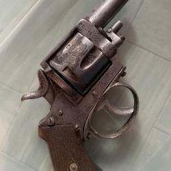 Revolver type British Bulldog