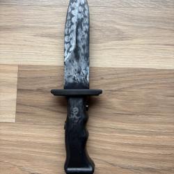 Shocknife mod&egrave;le stressblade, couteau entra&icirc;nement r&eacute;aliste.