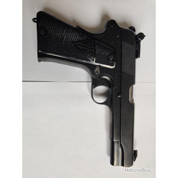 PISTOLET SEMI-AUTOMATIQUE POLONAIS mod�le Radom Vis 35 calibre 9mm en bon �tat de fonctionnement