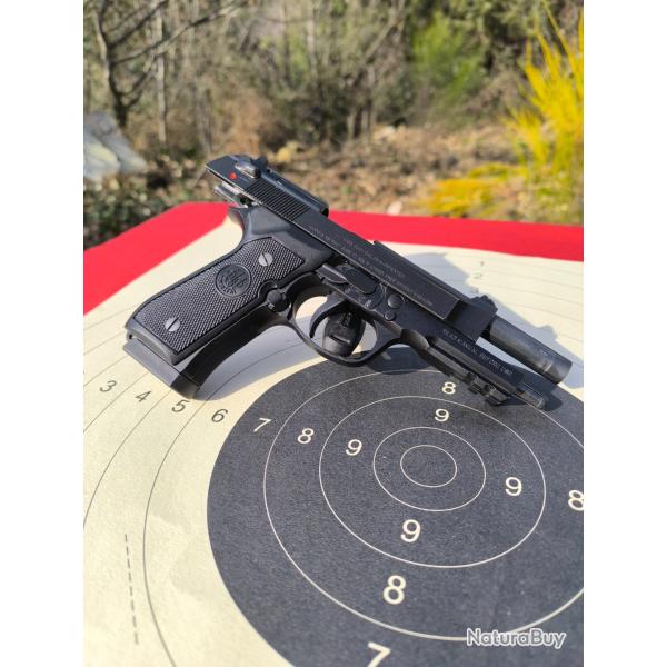 A vendre BERETTA 92 FS A1