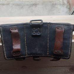 cartouchiere allemande ww2 Bi color fin de guerre