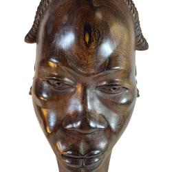 Imposante Sculpture d'Afrique t&ecirc;te ancienne