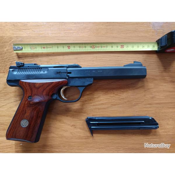 C  b    Pistolet Browning 22LR Buck Marck