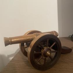Superbe canon r&eacute;duit en laiton/bronze, 1kg300 !