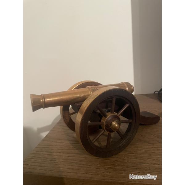 Superbe canon r�duit en laiton/bronze, 1kg300 !