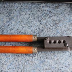 MOULE LYMAN Calibre 358  avec poign&eacute;e 4 CAVITES