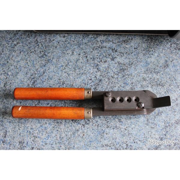 MOULE LYMAN Calibre 358  avec poign�e 4 CAVITES