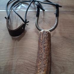 Lance pierre puissant