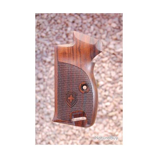 PLAQUETTES BOIS PISTOLET SIG SAUER P210 grips (damier+logo)