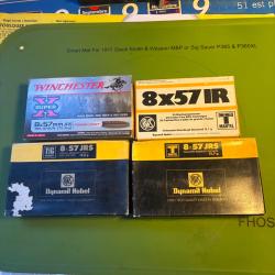 Lot divers de 68 balles 8mm.