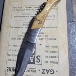 Couteau pliant �Chasseurs� avec tire-bouchon - manche bois