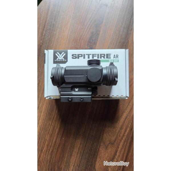 Vortex Spitfire AR 1X Prism Scope - Point rouge