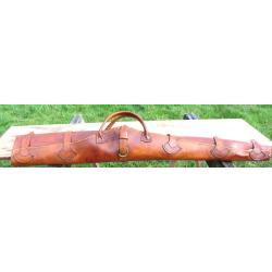 ETUI EN CUIR SPECIFIQUE POUR MOUSQUETON BERTHIER