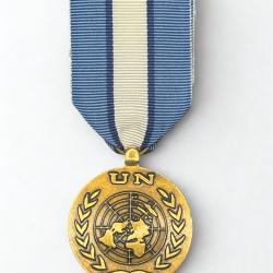 (103.005) M&eacute;daille ONU maintien de la paix Chypre Unficyp