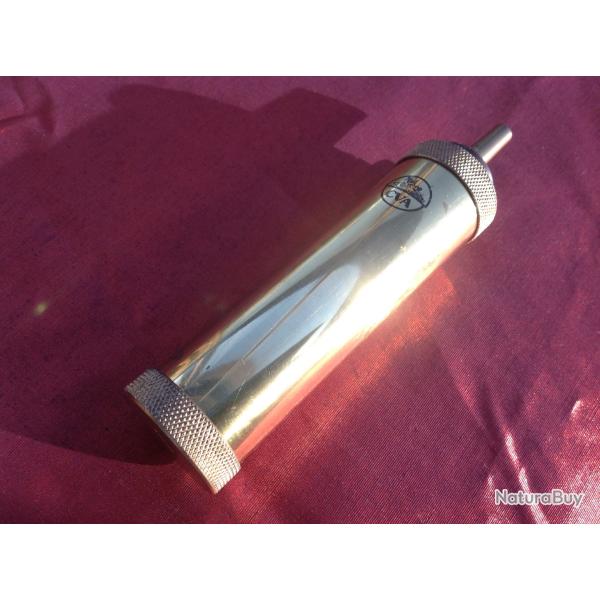 Poire � poudre tubulaire de marque CVA.