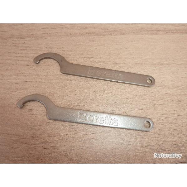 JEU DE 2 CL�S POUR BERETTA 391 URIKA