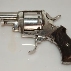 Buldog British 320 nickell&eacute;