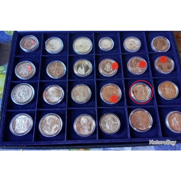 Coffret de 24 Monnaies en Argent du Vatican -