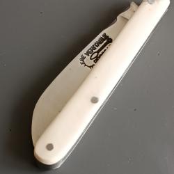 COUTEAU ANCIEN LANGRES, v&eacute;ritable BROSSARD, THIERS, XX&egrave;me, guilloch&eacute;.