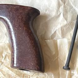 Poign&eacute;e avec sa vis de VZ58